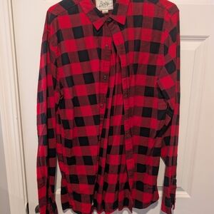 Red & Black Buffalo Plaid Long-Sleeve Button-Down Shirt